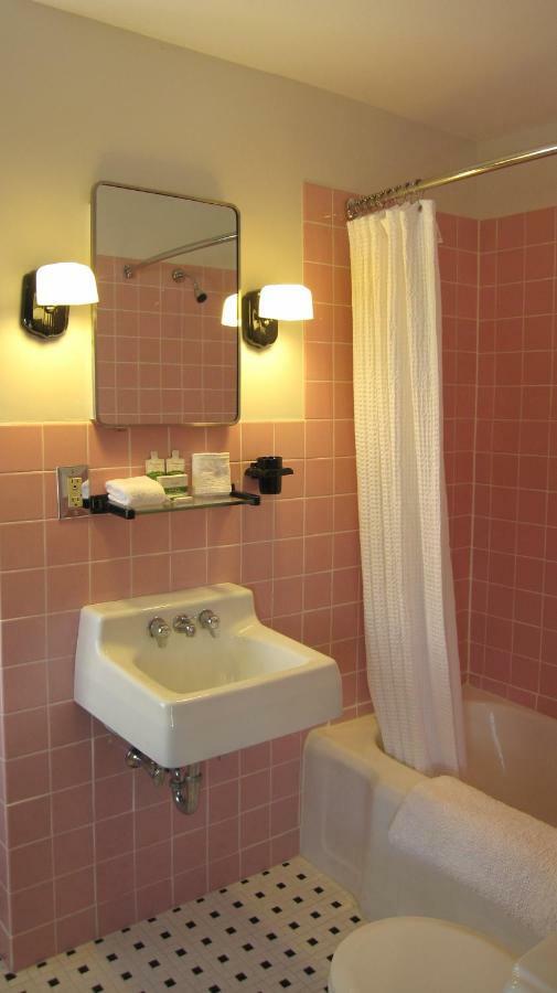 Horse & Hound Inn Franconia Bagian luar foto